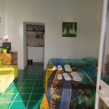 Casa Bianca Ischia Дом отдыха *