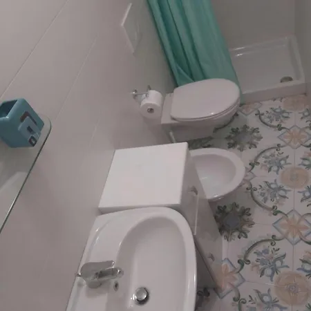 بيت للعطل Casa Bianca Ischia
